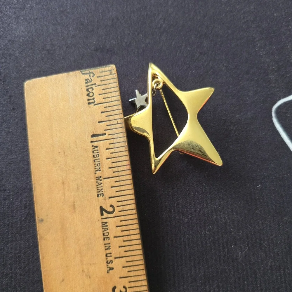 Vintage Gold Tone Open Star Brooch with Silver Dangle Star Charm Celestial Pin